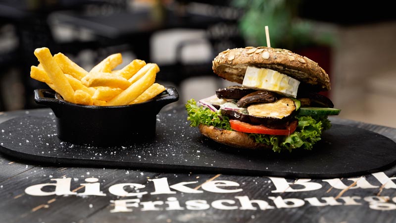 Ziegenkäse Burger Menü